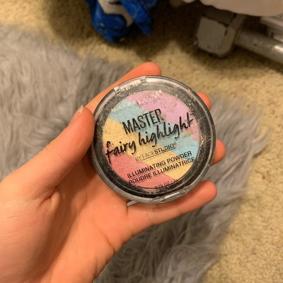 Makeup Bundle! - Picture 3 of 5